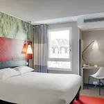 Ibis Centre