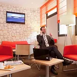 Ibis Centre Hotell