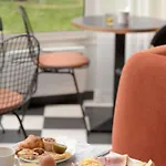 Ibis Centre 3*