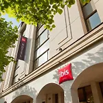 Hotel Ibis Centre 3*