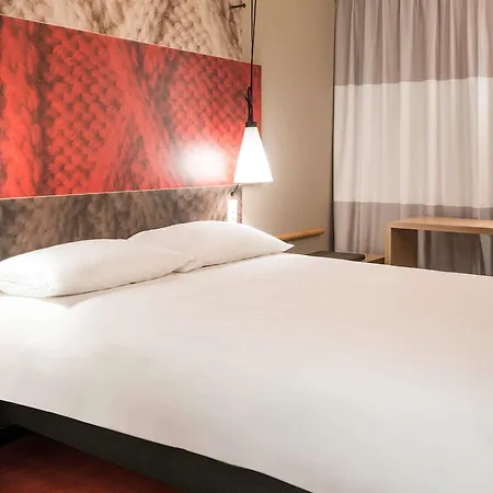 Ibis Paris Malmaison