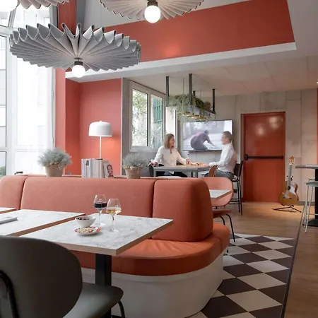 Hotel Ibis Paris Malmaison 3*