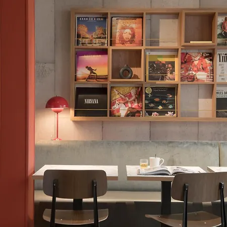Hotel Ibis Paris Malmaison 3*