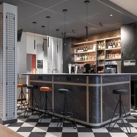 Hotel Ibis Paris Malmaison