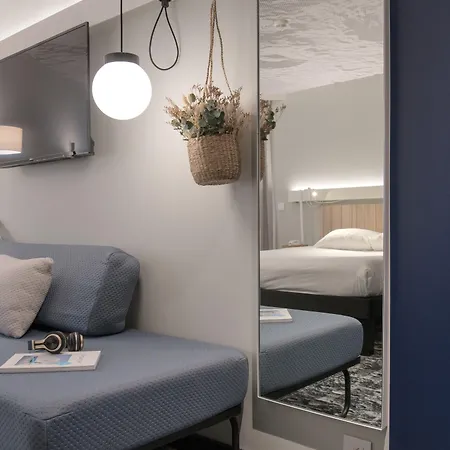 Hotel Ibis Centre 3*