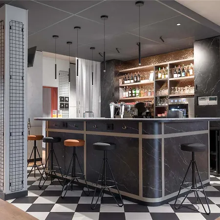 Ibis Centre Szálloda 3*