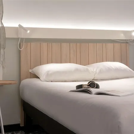 Ibis Centre 3* 루얼말메이슨
