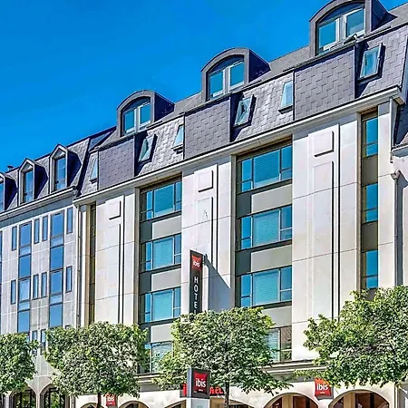Ibis Centre