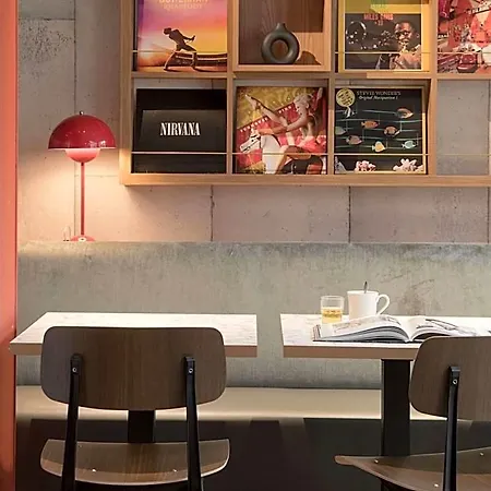 Ibis Centre Hotel Rueil-Malmaison