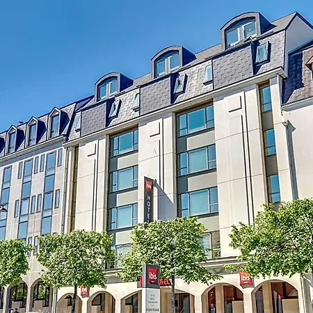 호텔 Ibis Centre 3*