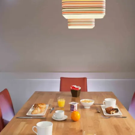 Ibis Centre Hotel 3*