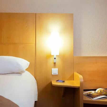Hotel Ibis Centre Rueil-Malmaison