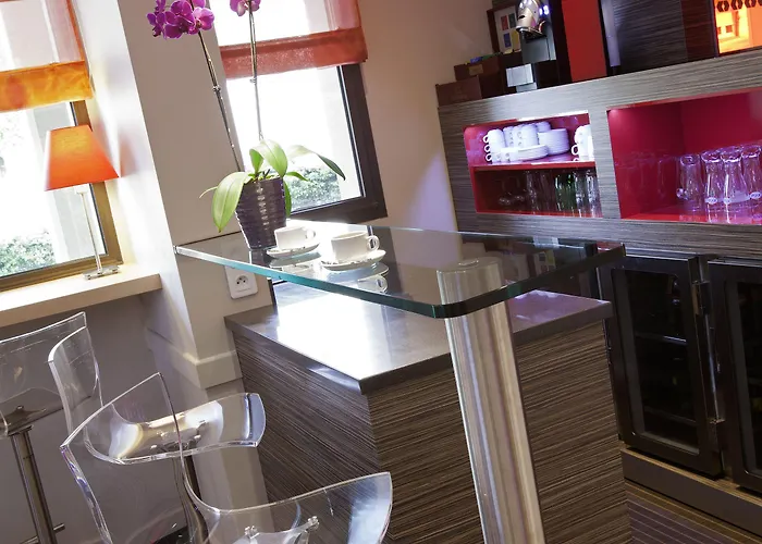 Hotel Ibis Centre Rueil-Malmaison