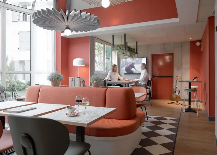 Ibis Centre 3*